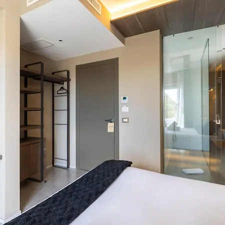 Milestone (adults Only) 4* Quartu SantʼElena