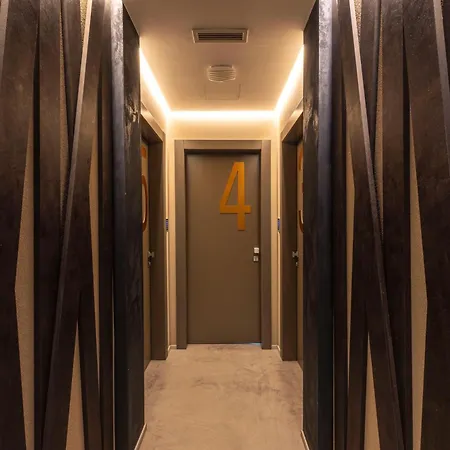 Bed & Breakfast Milestone (adults Only) 4*