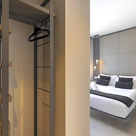 Nocleg ze śniadaniem Milestone (adults Only) 4*
