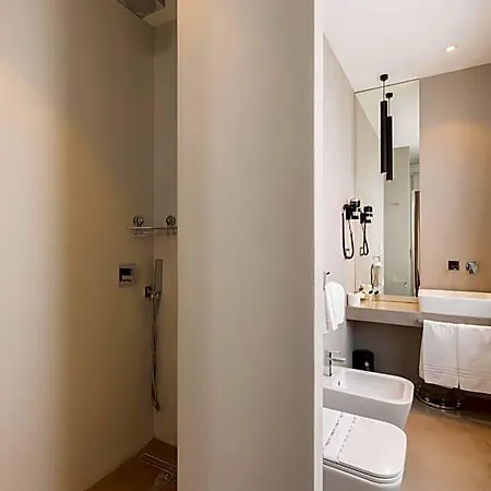 Milestone (adults Only) Quartu SantʼElena