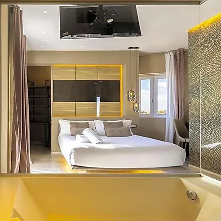 Nocleg ze śniadaniem Milestone (adults Only) 4*