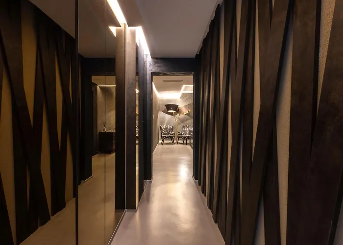 Milestone (adults Only) Quartu SantʼElena