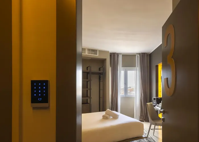 Milestone (adults Only) Quartu SantʼElena